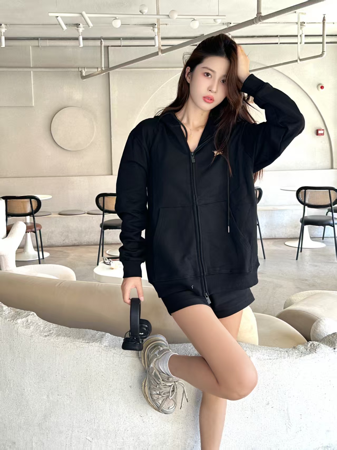 Burberry/巴宝莉 25Fw 后背十字绣战马双拉链套装连帽外套 上身效果#