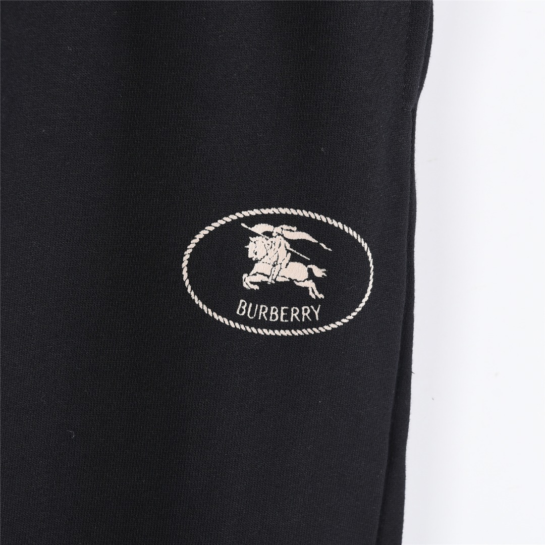 Burberry/巴宝莉 25Fw 印章战马印花套装长裤 卡其色 黑色