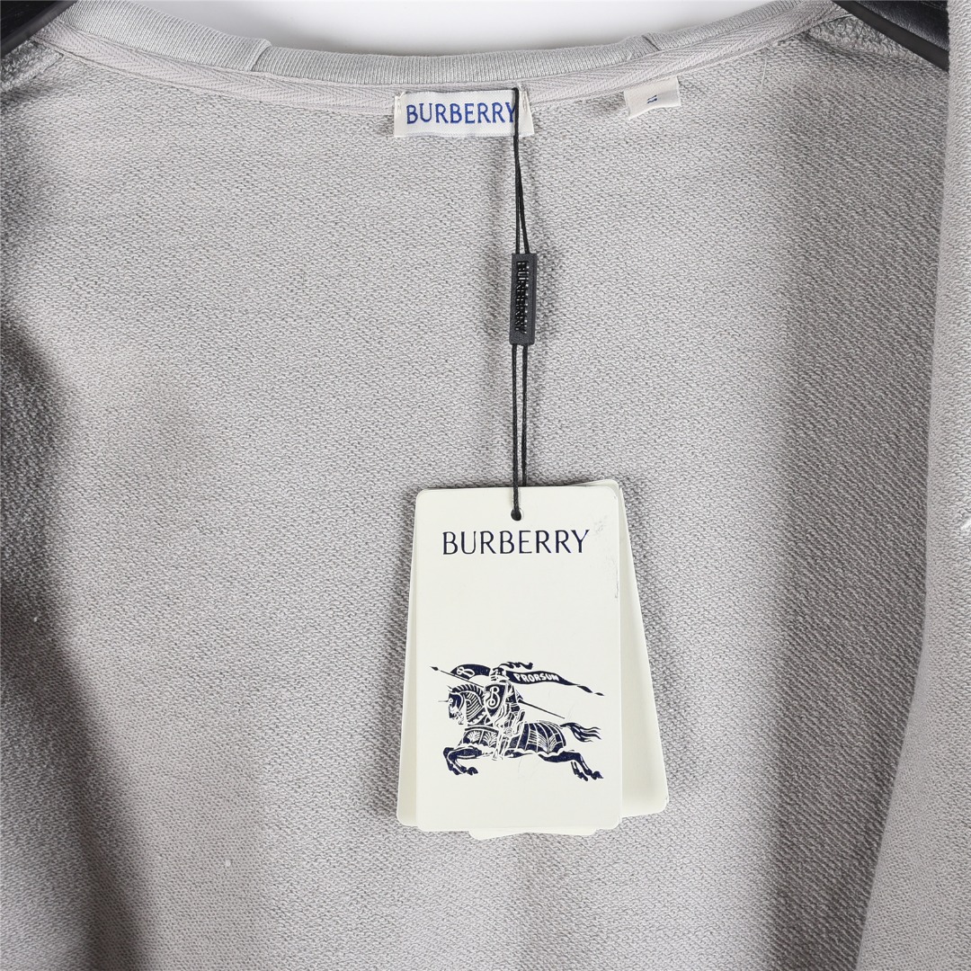 Burberry/巴宝莉 25Fw 后背印章战马刺绣双拉链套装连帽外套 卡其色 黑色 粉色 飓风灰