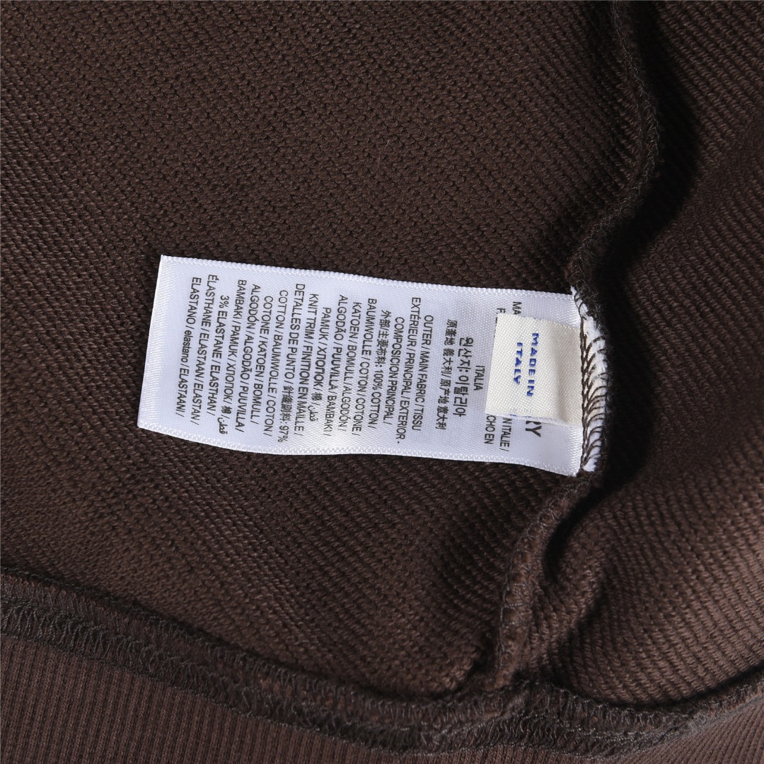 Burberry/巴宝莉 25Fw 胸前字母logo印花连帽卫衣 卡其色 棕褐色