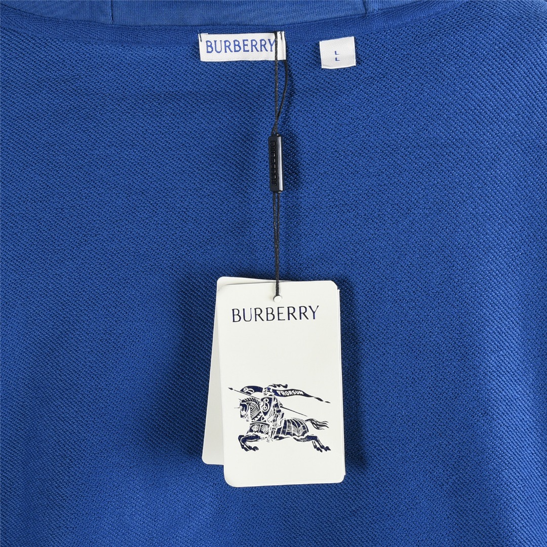 Burberry/巴宝莉 25Fw 胸前战马刺绣及后背圆圈徽章连帽卫衣 卡其色 蓝色