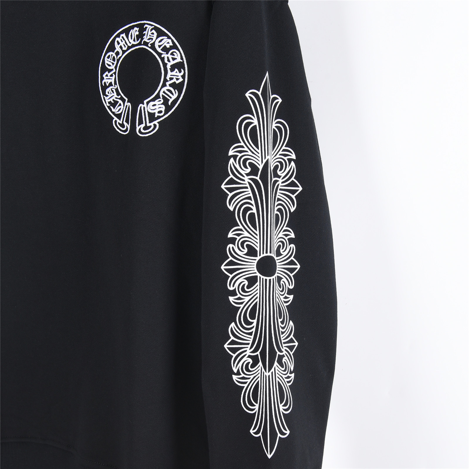 Chrome Hearts/克罗心 前后幅手袖马蹄梵文字母刺绣圆领卫衣 白色 黑色