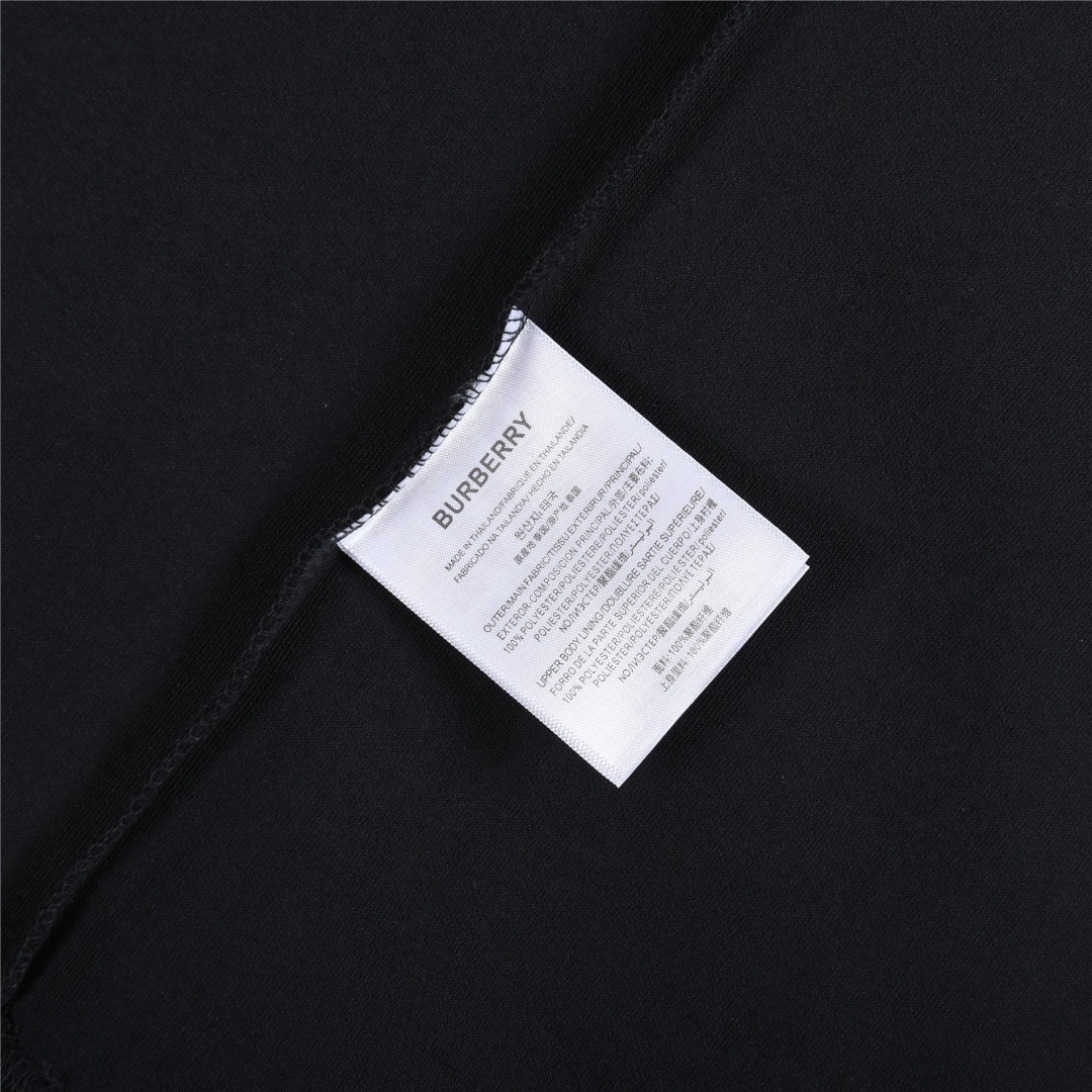Burberry/巴宝莉 25Fw 胸口小标刺绣及袖子战马硅胶长袖T恤 白色 黑色