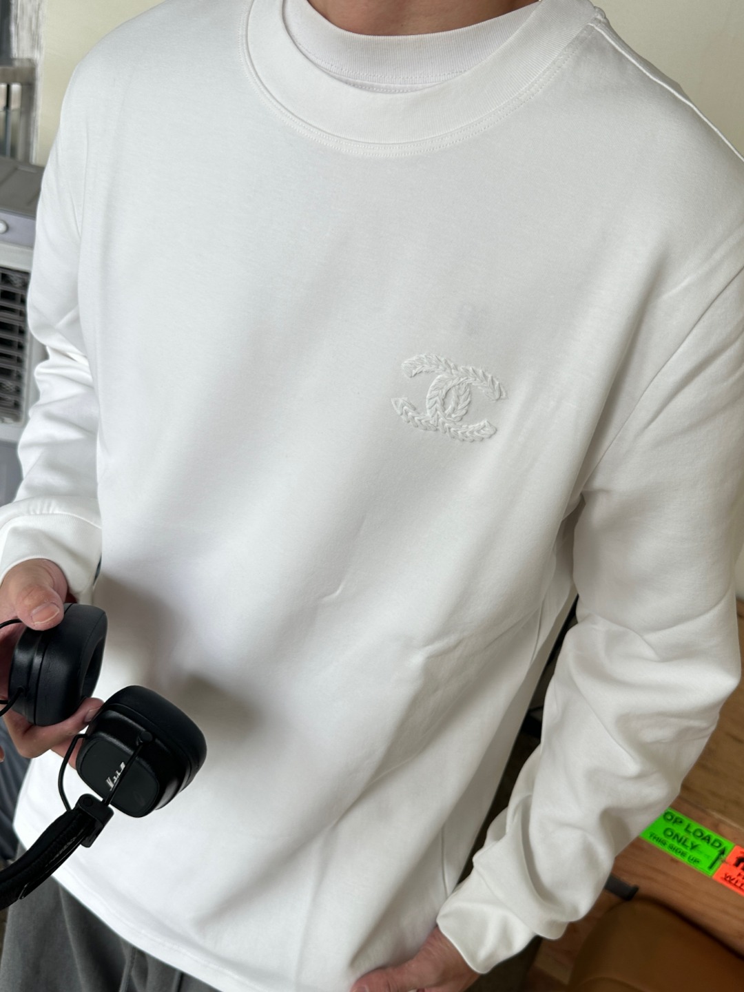 CHANEL/香奈儿 25Fw 暗纹编织logo双C立体刺绣长袖T恤 上身效果#