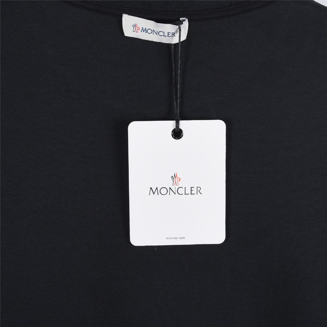 Moncler/蒙口 25Fw 简约胸口及下摆字母压胶长袖T恤 黑色 白色