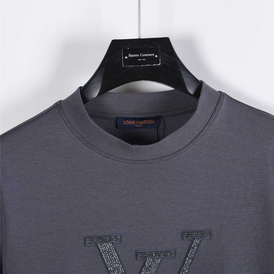 LouisVuitton/路易威登25Fw 大logo串珠榻榻米刺绣长袖T恤 黑色 白色 深灰