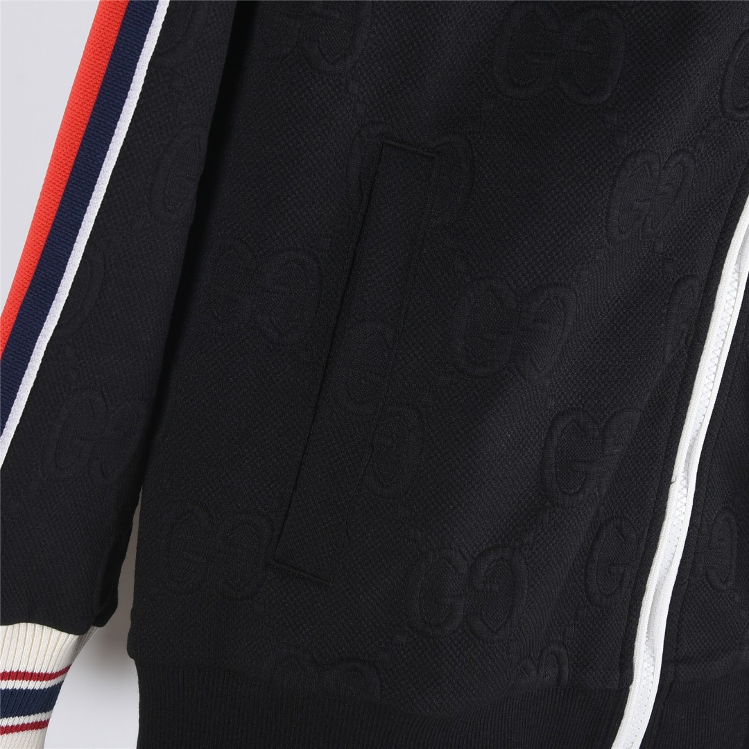 Gucci/古驰 25Fw 双G暗纹提花红绿织带拼接连帽套装拉链外套 黑色 白色