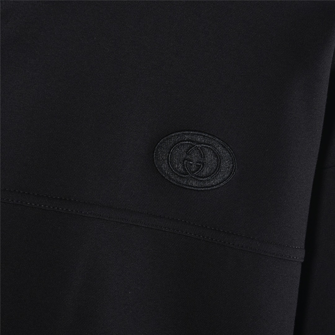 Gucci/古驰 25Fw 口袋竖条织带拉链工装连帽套装外套