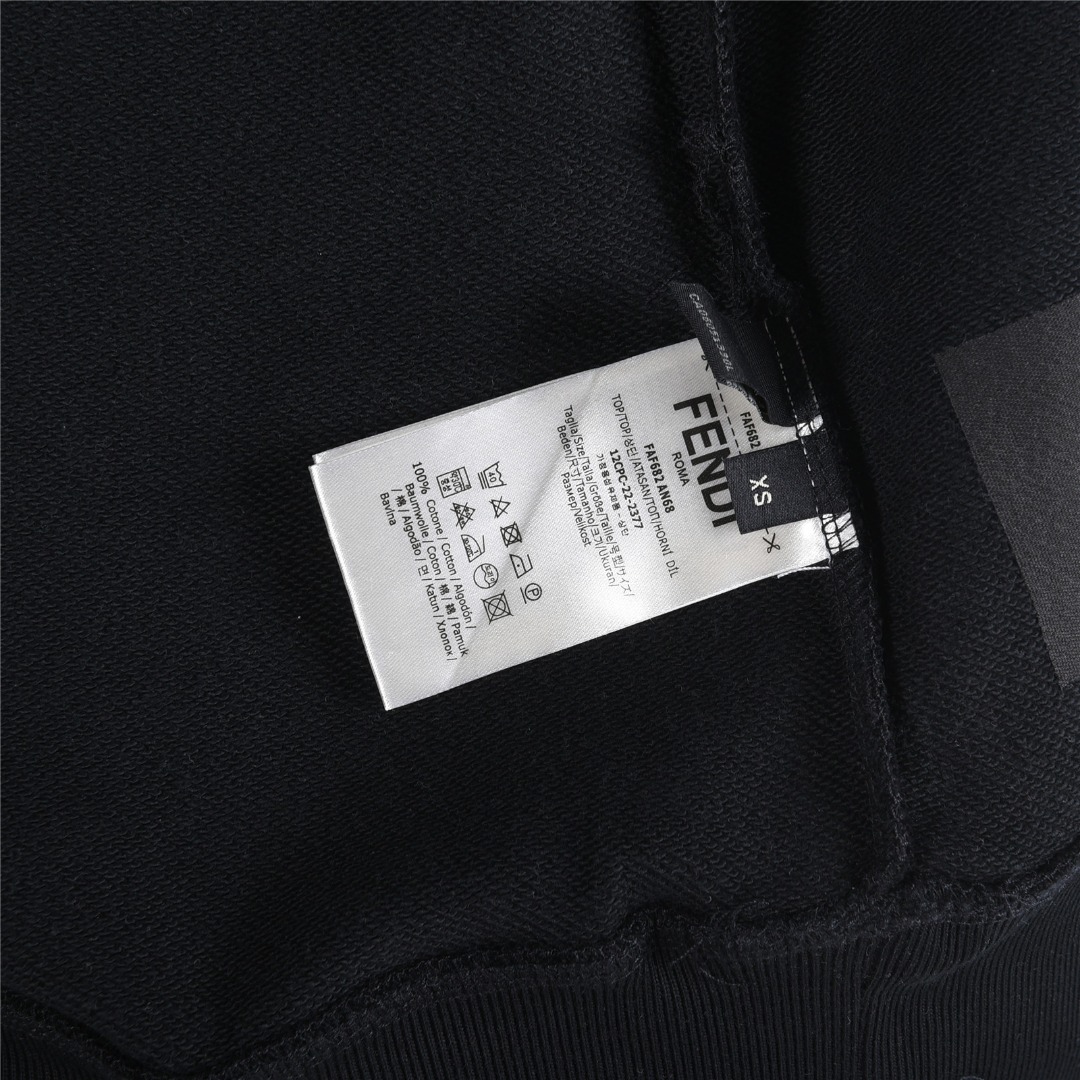 Fendi /芬迪 25Fw 老佛爷贴皮绣花字母签名Logo卫衣白色 黑色