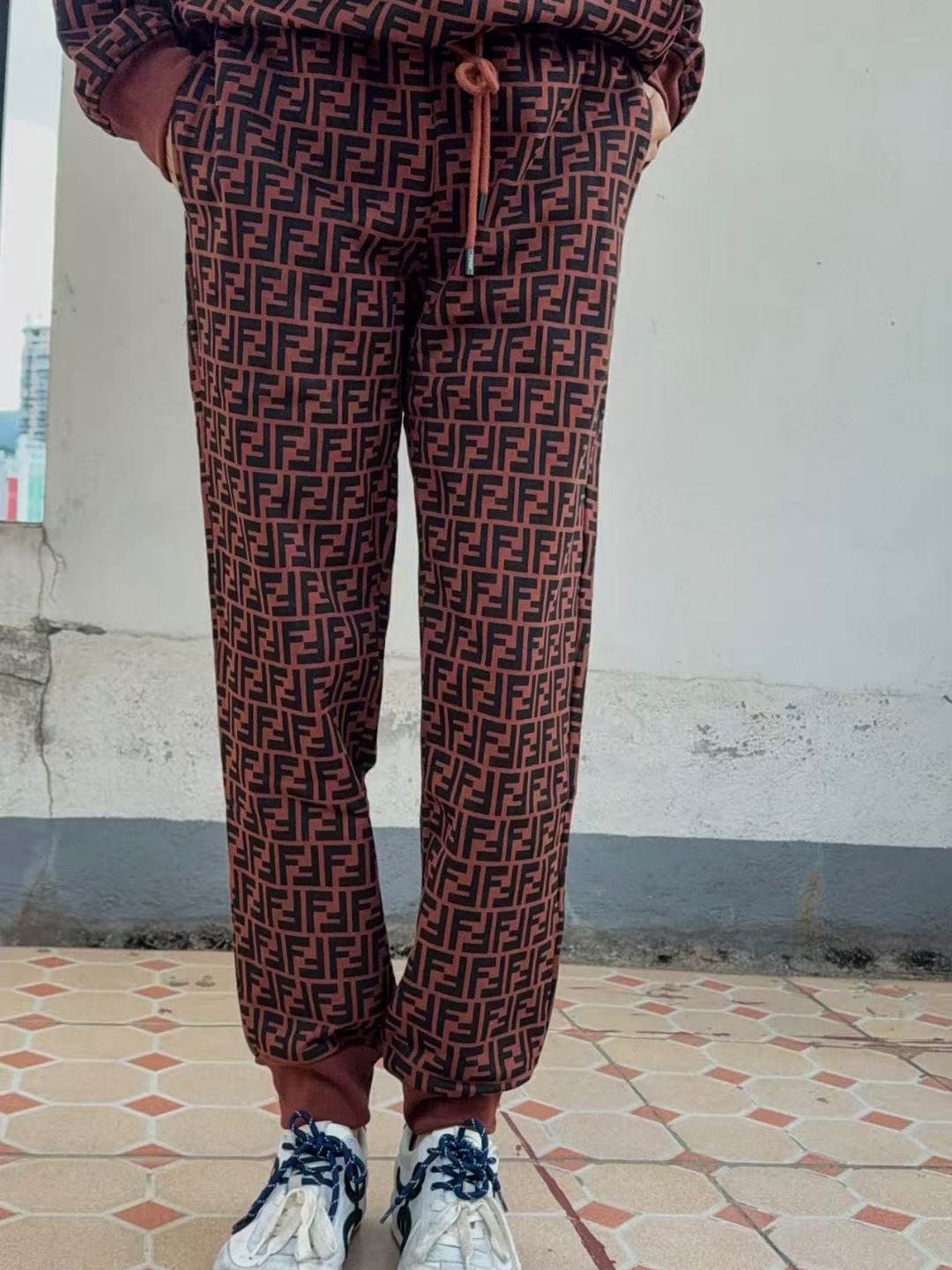 _dvS9sFJNLHEX0cNGOn1QdgWkwVBXzSOiEvEcrxg