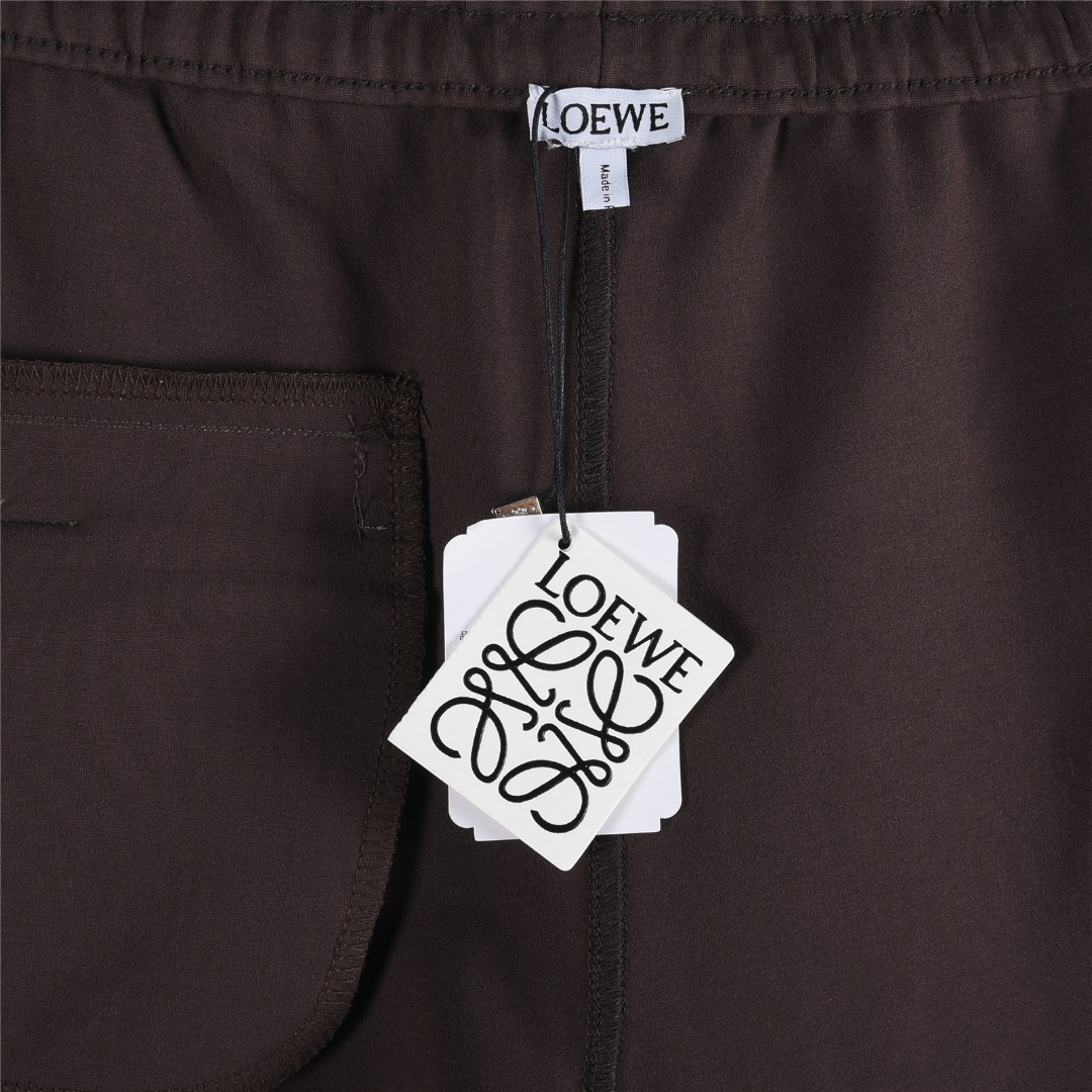 Loewe/罗意威 25Fw 拼色织带徽标刺绣套装长裤 裤腿白色织带装饰 棕色