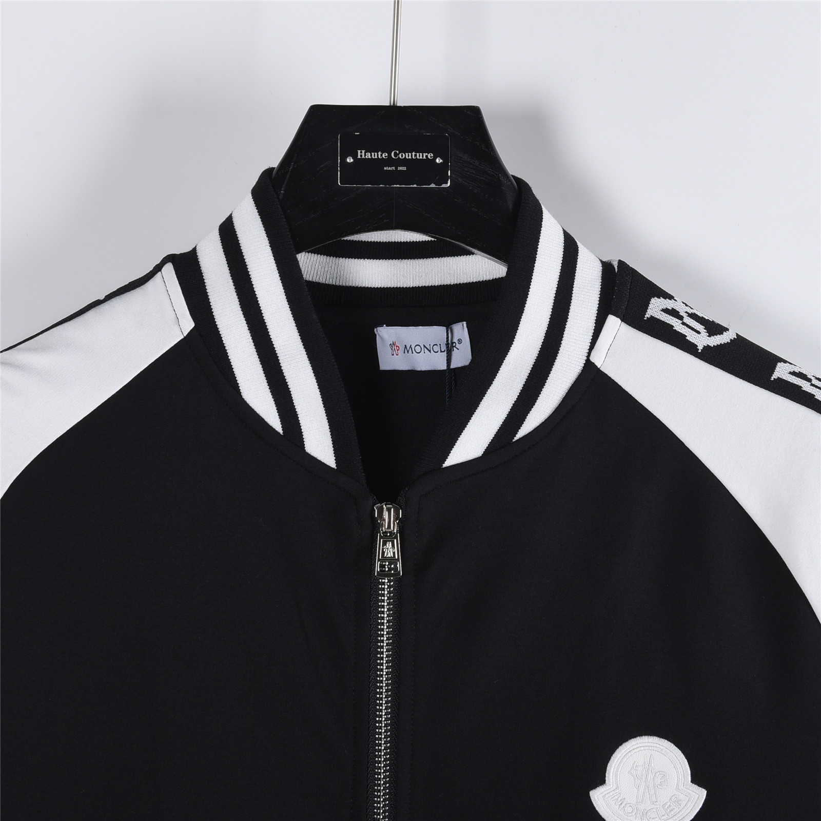 Moncler/蒙口 25Fw 拼色刺绣微标logo织带套装拉链外套 黑色
