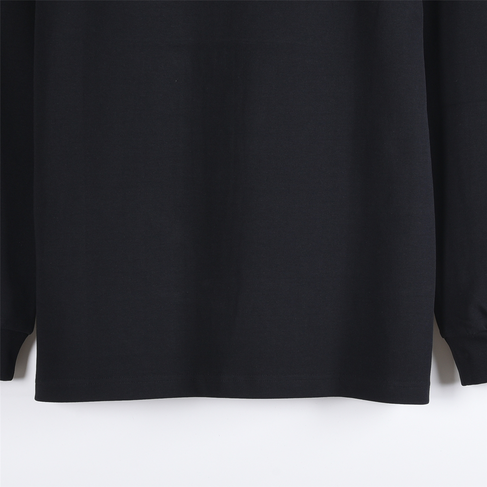 Givenchy/纪梵希 25Fw 宫格logo字母刺绣长袖T恤 黑色 白色