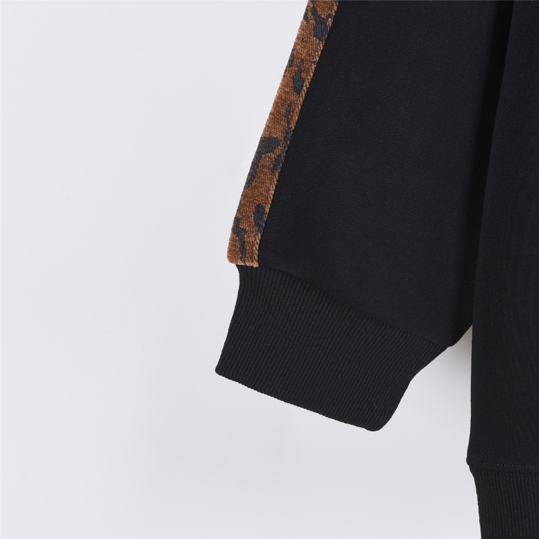 Louis Vuitton/路易威登 25Fw 织锦云朵贴布刺绣织带拼接卫衣 黑色 白色