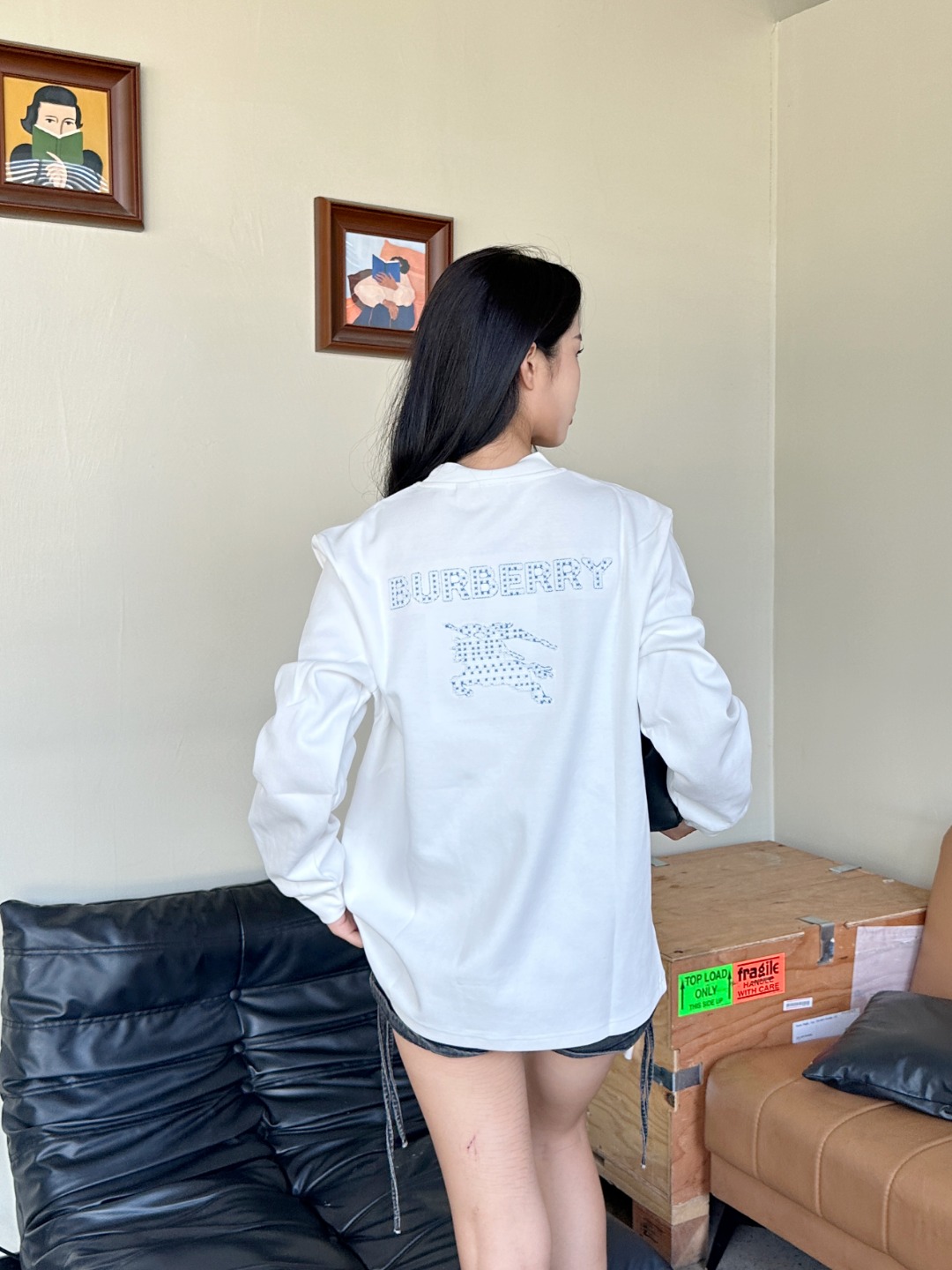 Burberry/巴宝莉 25Fw 十字绣编织战马撞色刺绣长袖T恤 上身效果#
