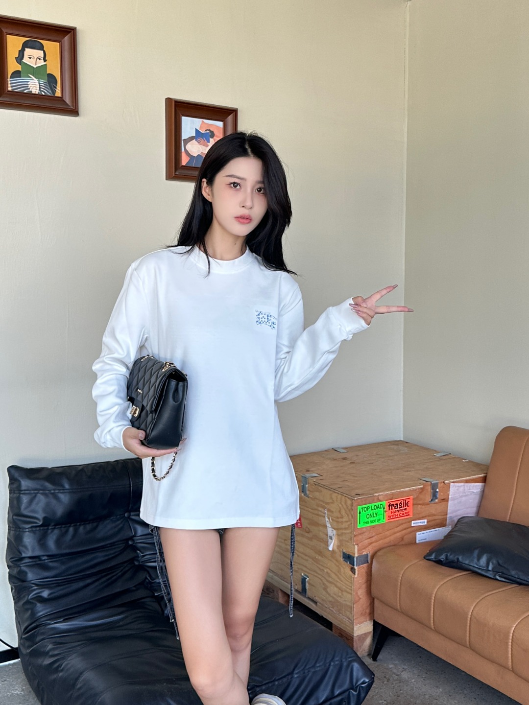 Burberry/巴宝莉 25Fw 十字绣编织战马撞色刺绣长袖T恤 上身效果#