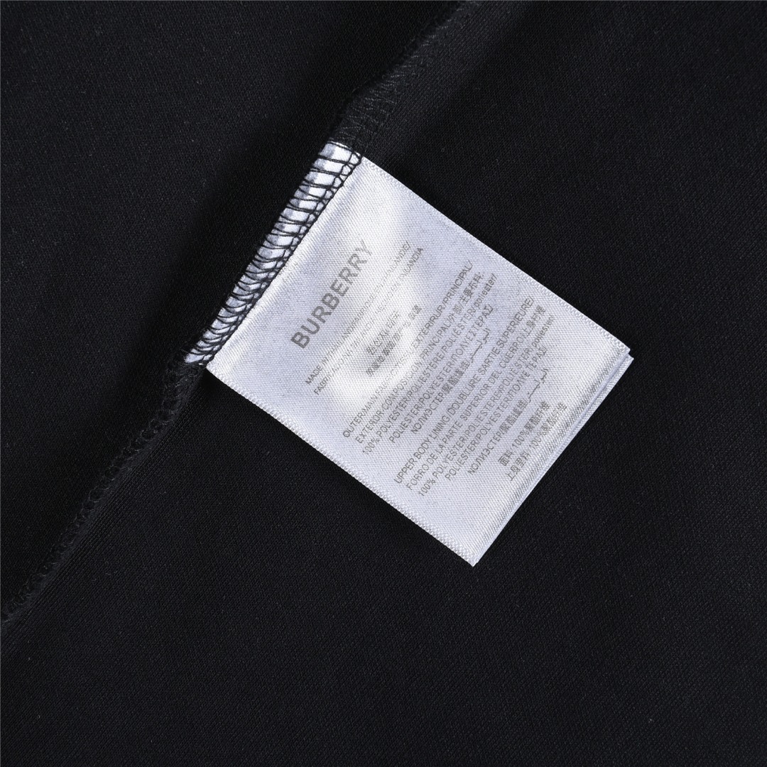 Burberry/巴宝莉 25Fw 十字绣编织战马撞色刺绣长袖T恤 黑色 白色