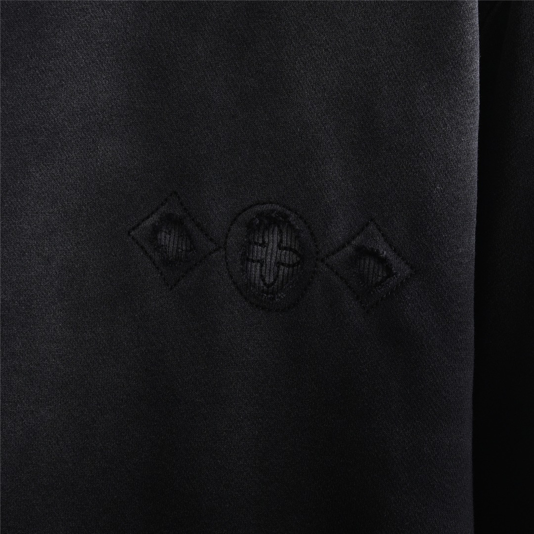 Louis Vuitton/路易威登 三花及云朵大logo裁剪贴布刺绣水洗破洞连帽卫衣水洗黑 水洗白