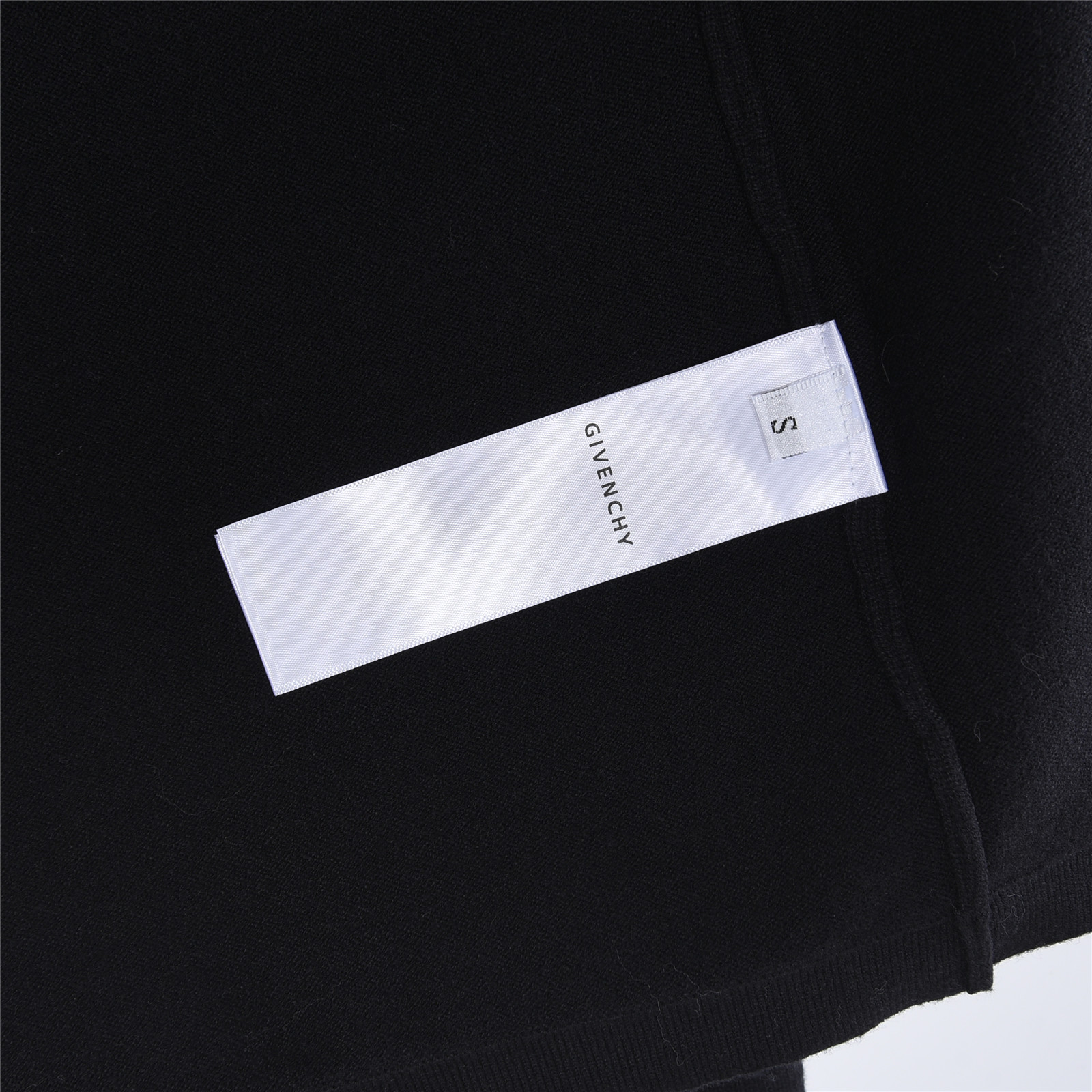 Givenchy纪梵希 字母logo宫格提花针织圆领毛衣 黑色