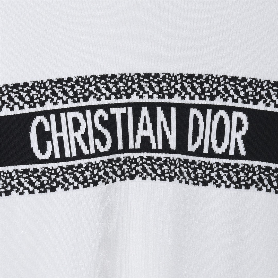Dior/迪奥 胸前字母提花针织圆领毛衣 白色