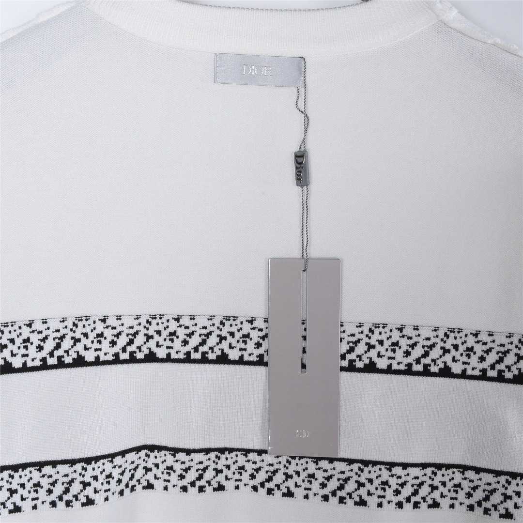 Dior/迪奥 胸前字母提花针织圆领毛衣 白色