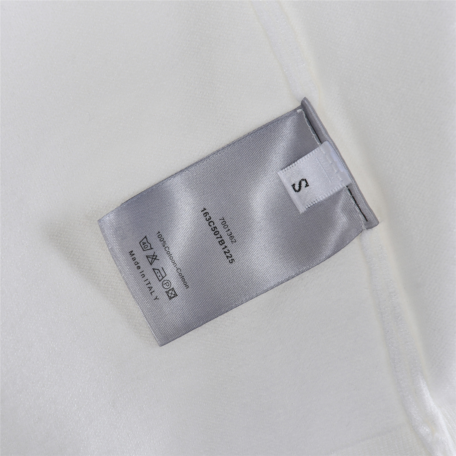 Dior/迪奥 胸前字母提花针织圆领毛衣 白色