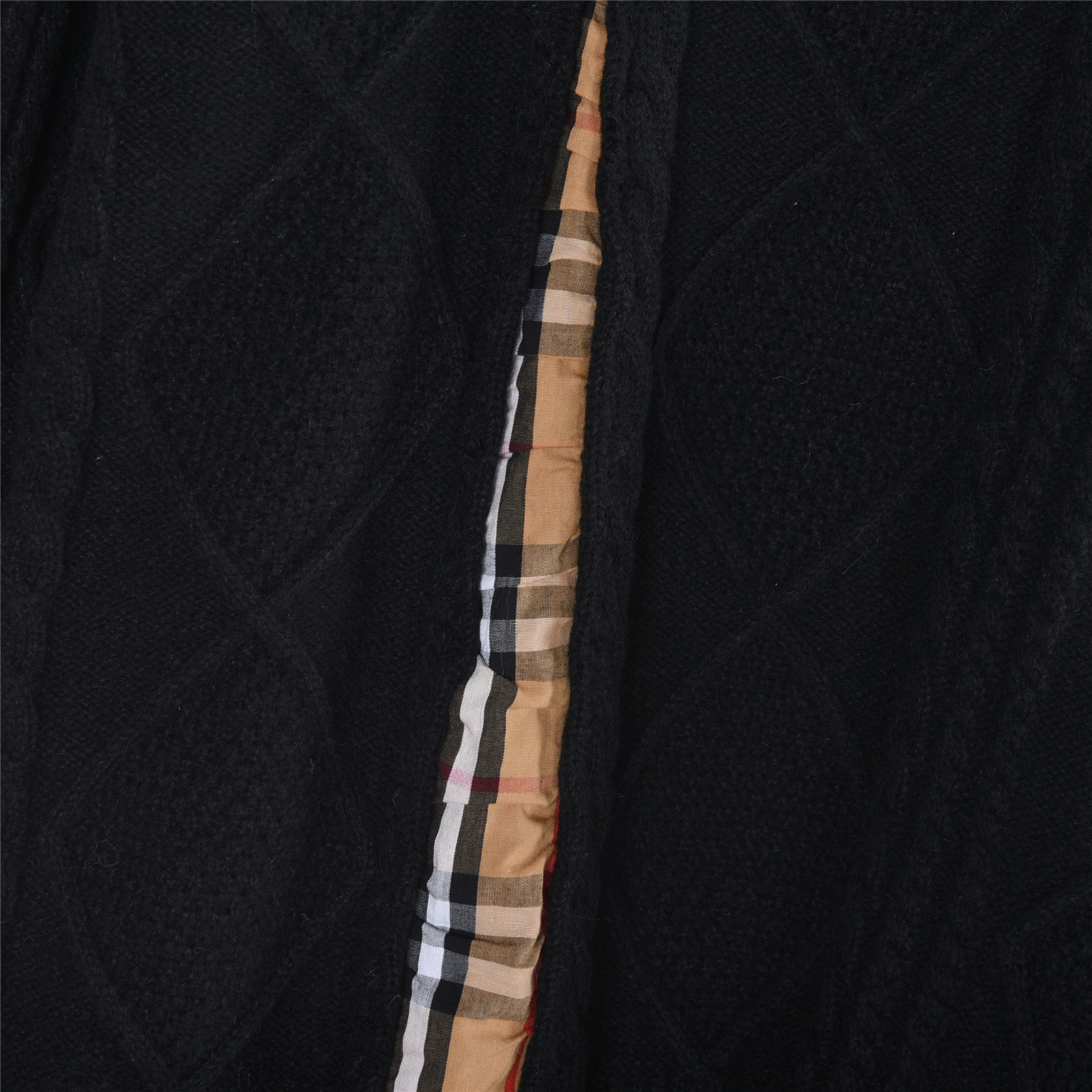 Burberry/巴宝莉 假两件格纹拼接圆领毛衣 拼接圆领毛衣 黑色