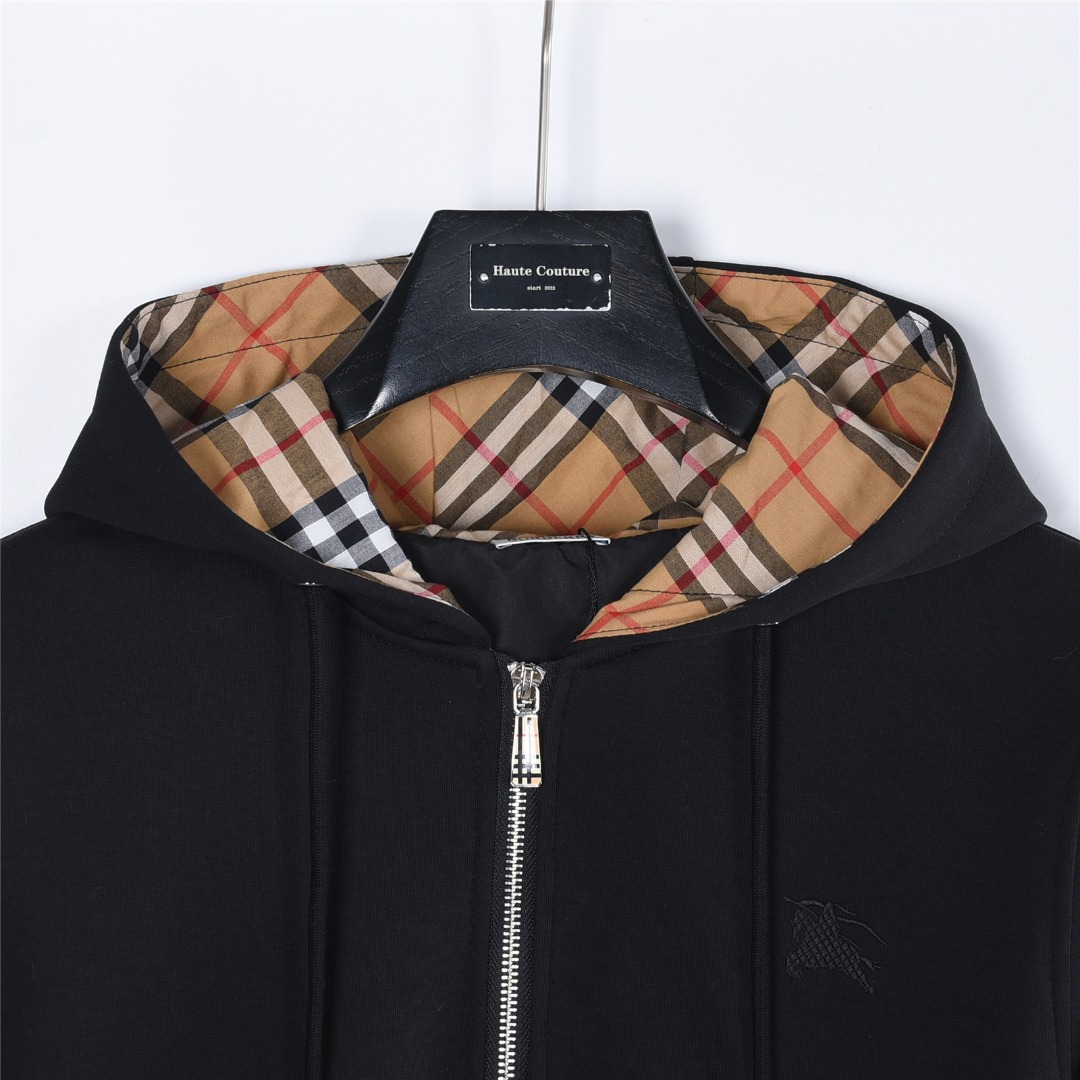 Burberry/巴宝莉 25Fw 内衬格纹战马刺绣空气层拉链连帽外套