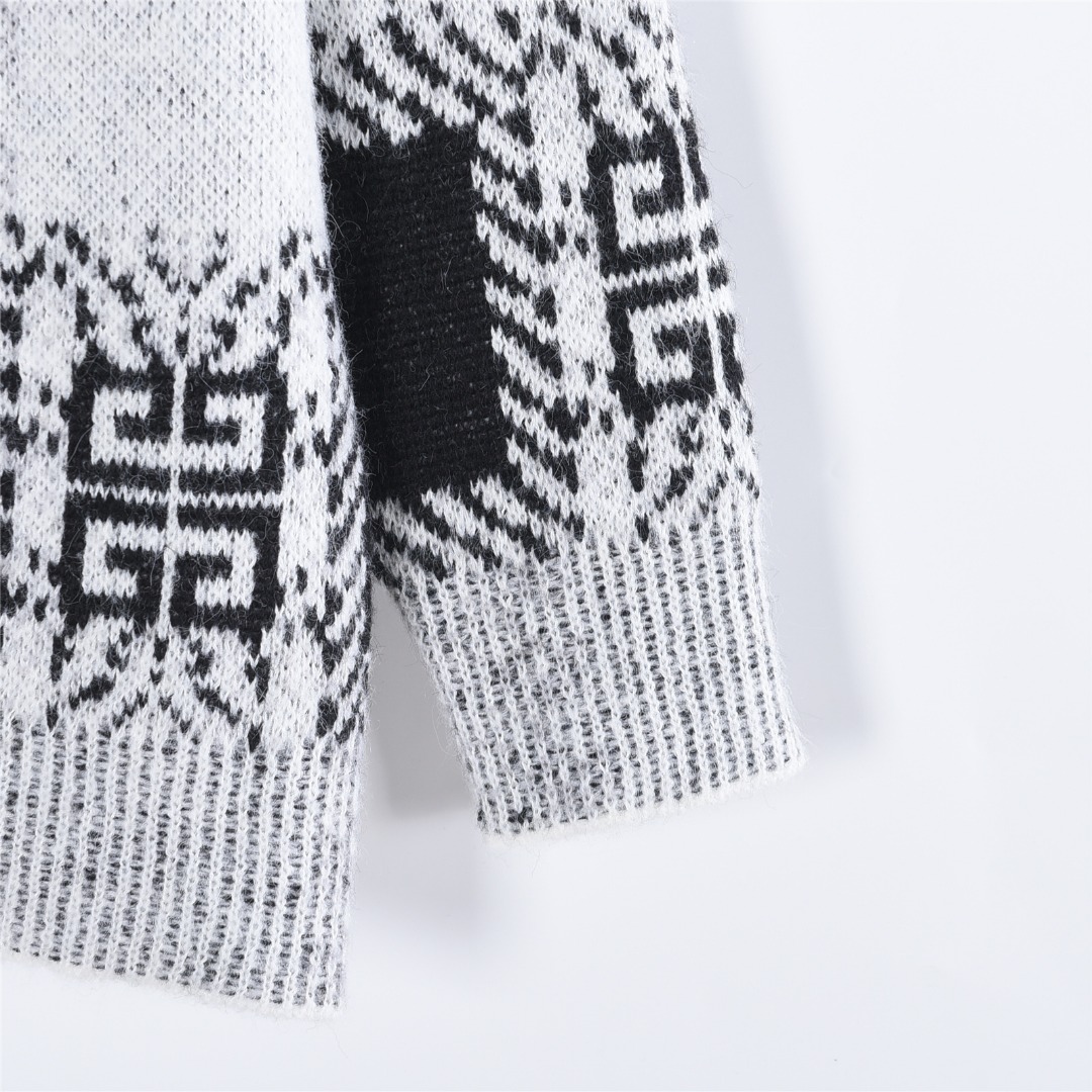 GIVENCHY/纪梵希 25Fw 满幅宫格马海毛针织毛衣