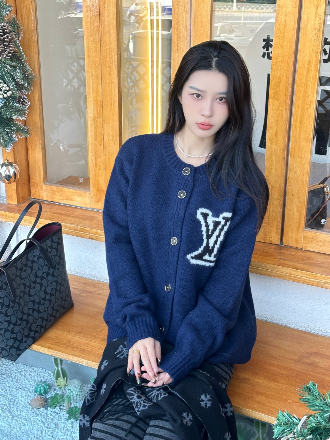 _dp99s5Qvj-2iZqKDKVxR3e70N5AKG01Y3v611aA