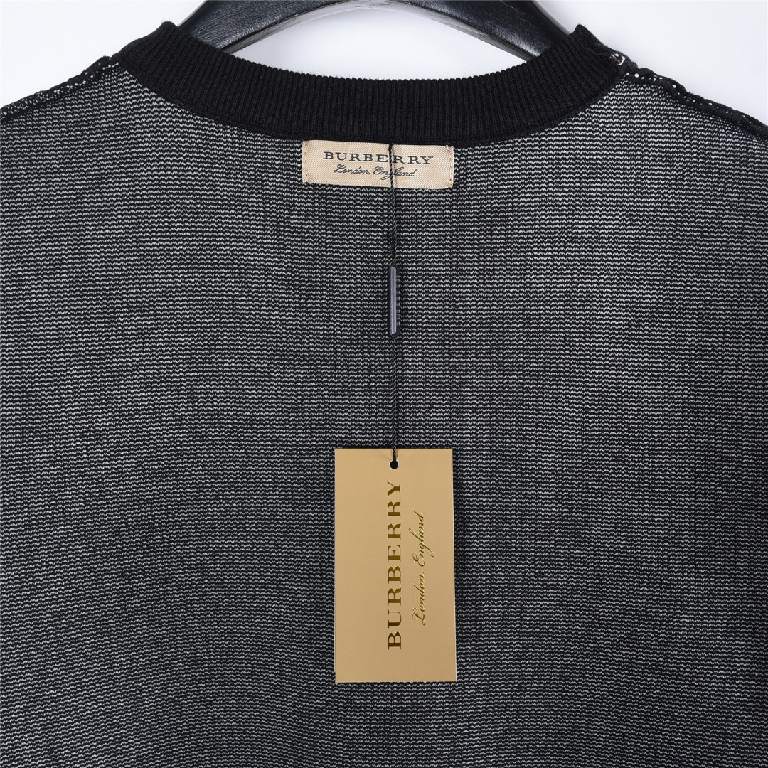 Burberry 巴宝莉 骑士战马提花圆领毛衣-Chinese UA Cheap High Quatity Brand Clothes Bags handbags Sneakers wholesale wholesaler seller from China Factory suppliers Fashion Clothing Shoes best Quality Beautiful Price Burberry 巴宝莉 骑士战马提花圆领毛衣
