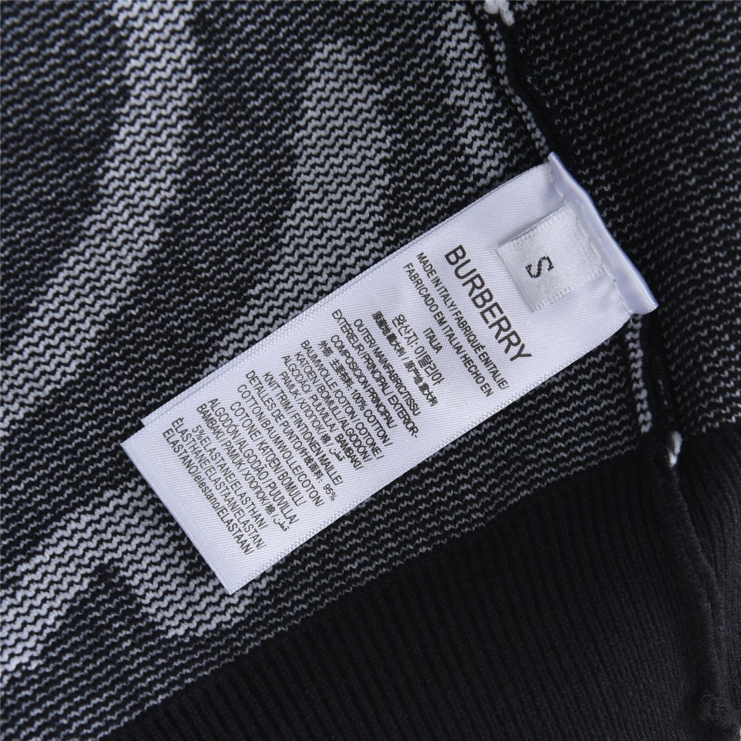 Burberry 巴宝莉 骑士战马提花圆领毛衣-Chinese UA Cheap High Quatity Brand Clothes Bags handbags Sneakers wholesale wholesaler seller from China Factory suppliers Fashion Clothing Shoes best Quality Beautiful Price Burberry 巴宝莉 骑士战马提花圆领毛衣