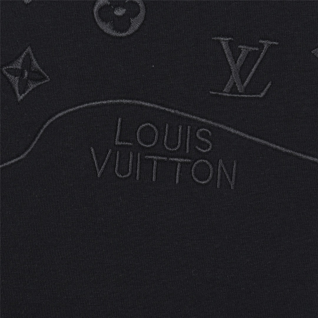 Louis Vuitton/路易威登 暗纹半身老花logo刺绣短袖T恤