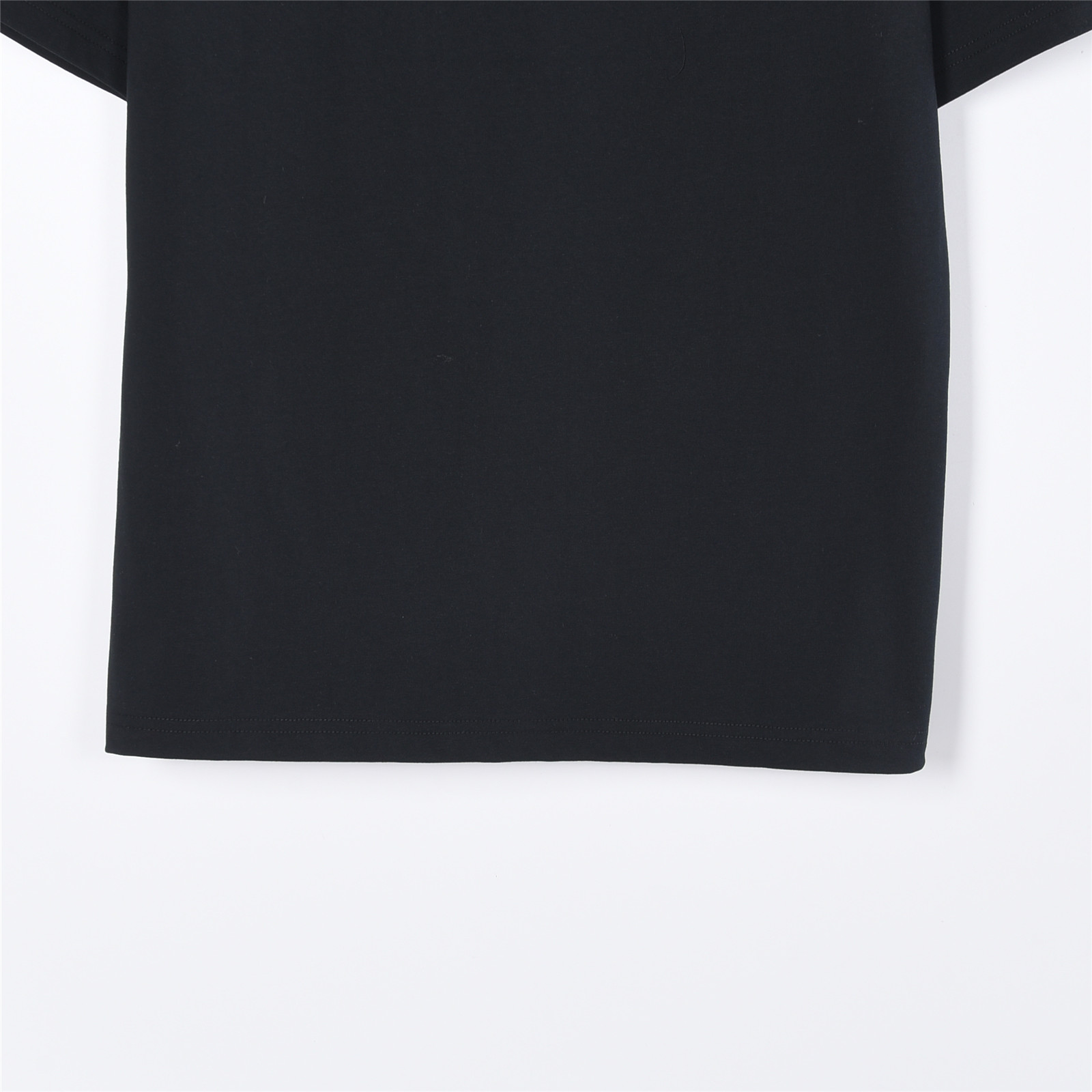 Burberry/巴宝莉 渐变格纹战马骑士徽标印花短袖T恤-Top High Quatity Cheap Sneakers Fashion Clothing Clothes Bags handbags Shoes of all Brand wholesale With The best Quality And Beautiful Price from China Factory Chinese suppliers wholesaler seller Burberry/巴宝莉 渐变格纹战马骑士徽标印花短袖T恤
