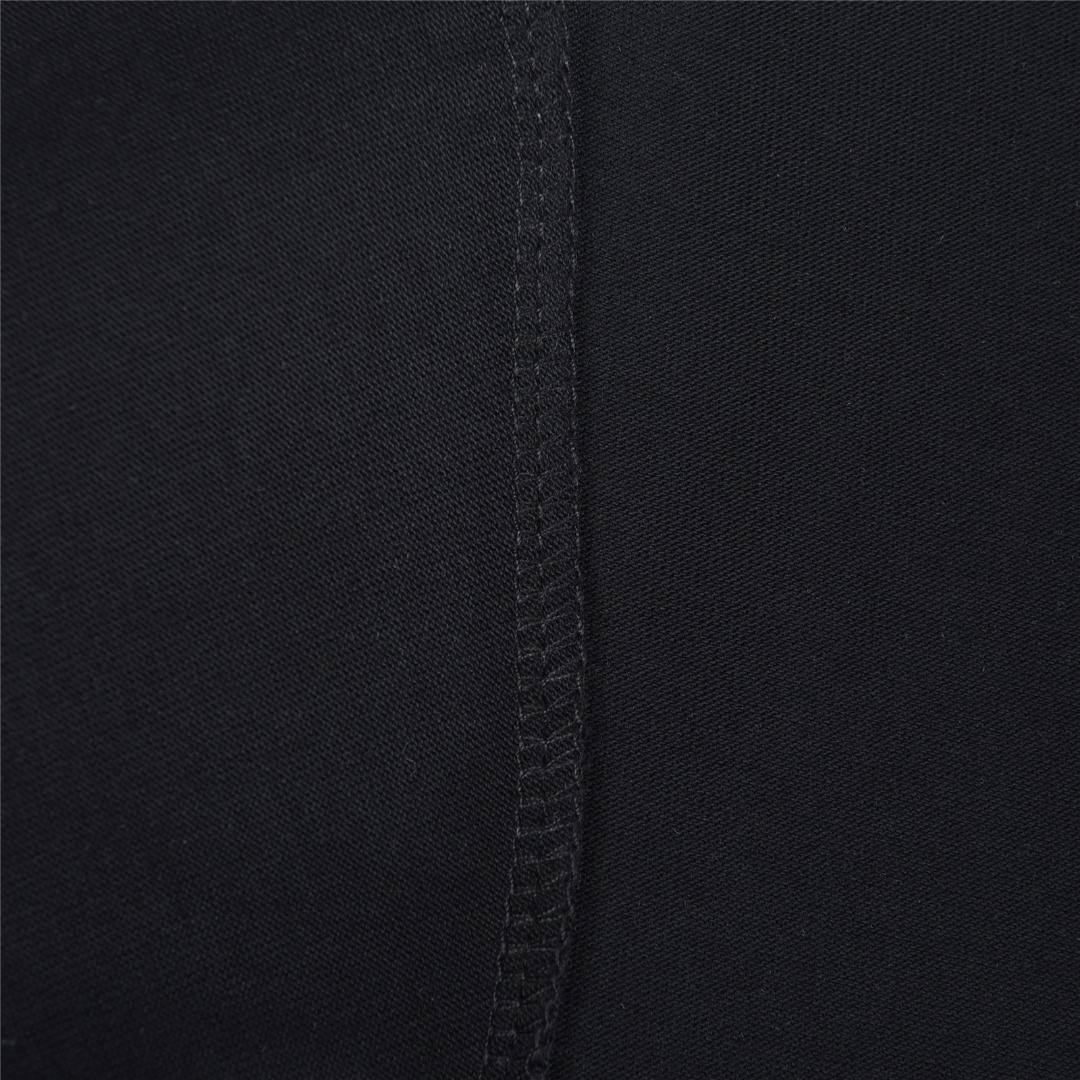 Burberry/巴宝莉 重影重叠战马印花短袖T恤 黑色 白色-Chinese UA Cheap High Quatity Brand Clothes Bags handbags Sneakers wholesale wholesaler seller from China Factory suppliers Fashion Clothing Shoes best Quality Beautiful Price Burberry/巴宝莉 重影重叠战马印花短袖T恤 黑色 白色