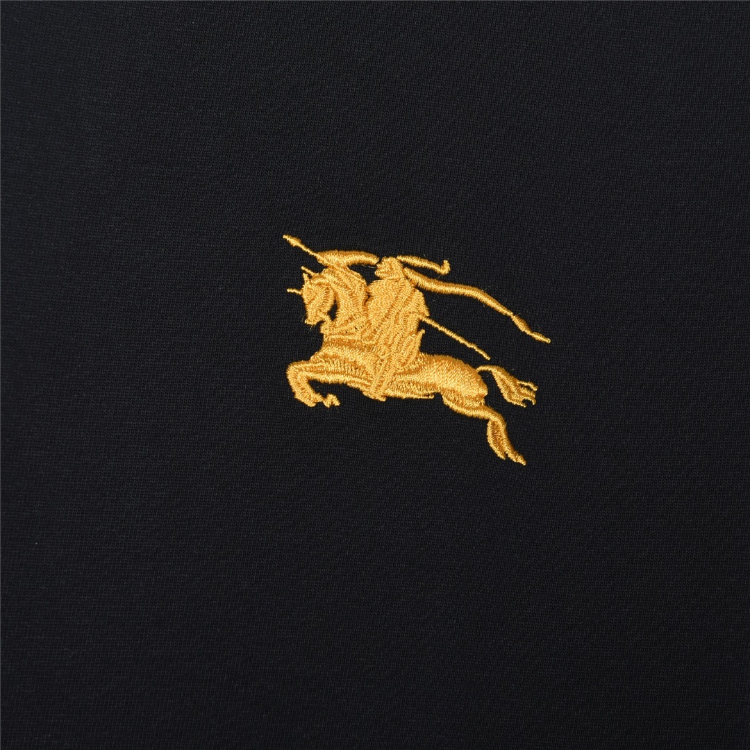 Burberry/巴宝莉 格纹饰边战马刺绣短袖T恤 白色 黑色-Top High Quatity Cheap Sneakers Fashion Clothing Clothes Bags handbags Shoes of all Brand wholesale With The best Quality And Beautiful Price from China Factory Chinese suppliers wholesaler seller Burberry/巴宝莉 格纹饰边战马刺绣短袖T恤 白色 黑色