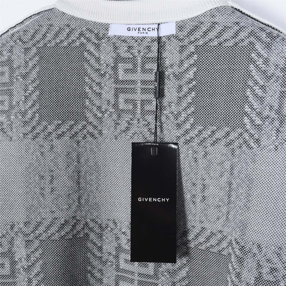 GIVENCHY/纪梵希 满幅宫格提花针织短袖T恤-Top High Quatity Cheap Sneakers Fashion Clothing Clothes Bags handbags Shoes of all Brand wholesale With The best Quality And Beautiful Price from China Factory Chinese suppliers wholesaler seller GIVENCHY/纪梵希 满幅宫格提花针织短袖T恤