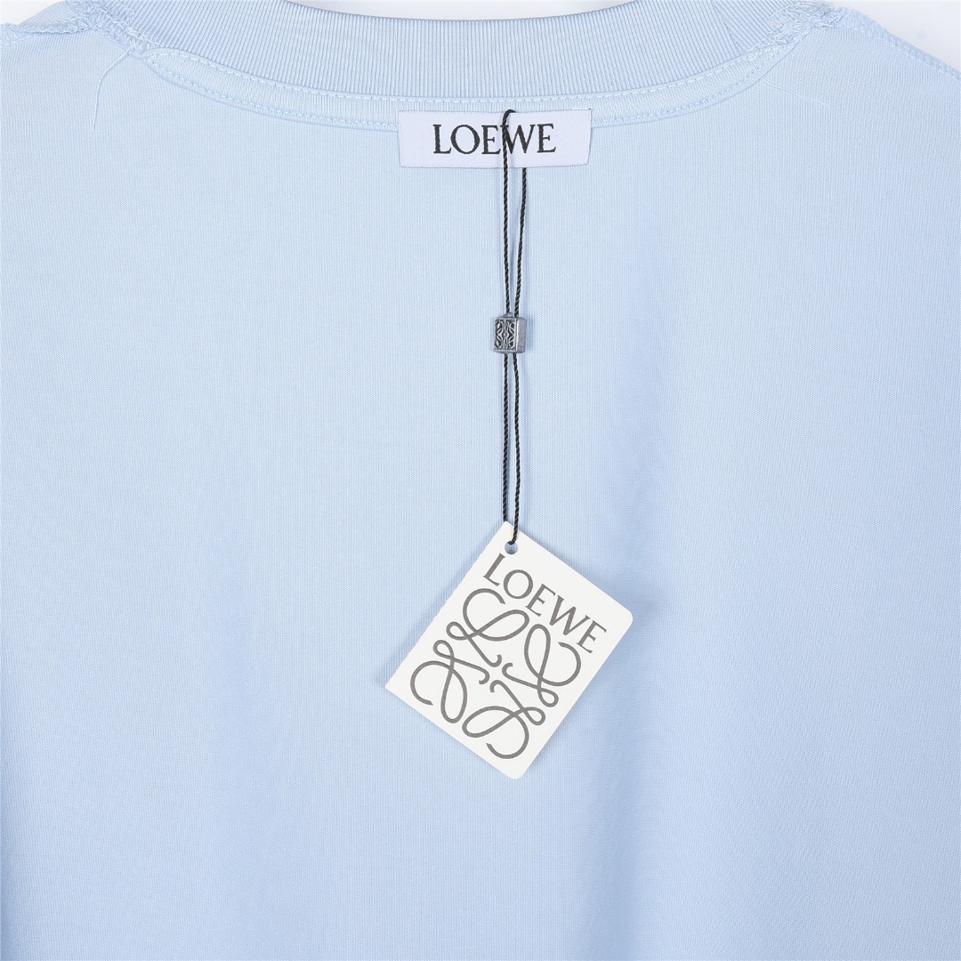 LOEWE/罗意威 暗纹口袋徽标刺绣短袖T恤 黑色 白色 蓝色