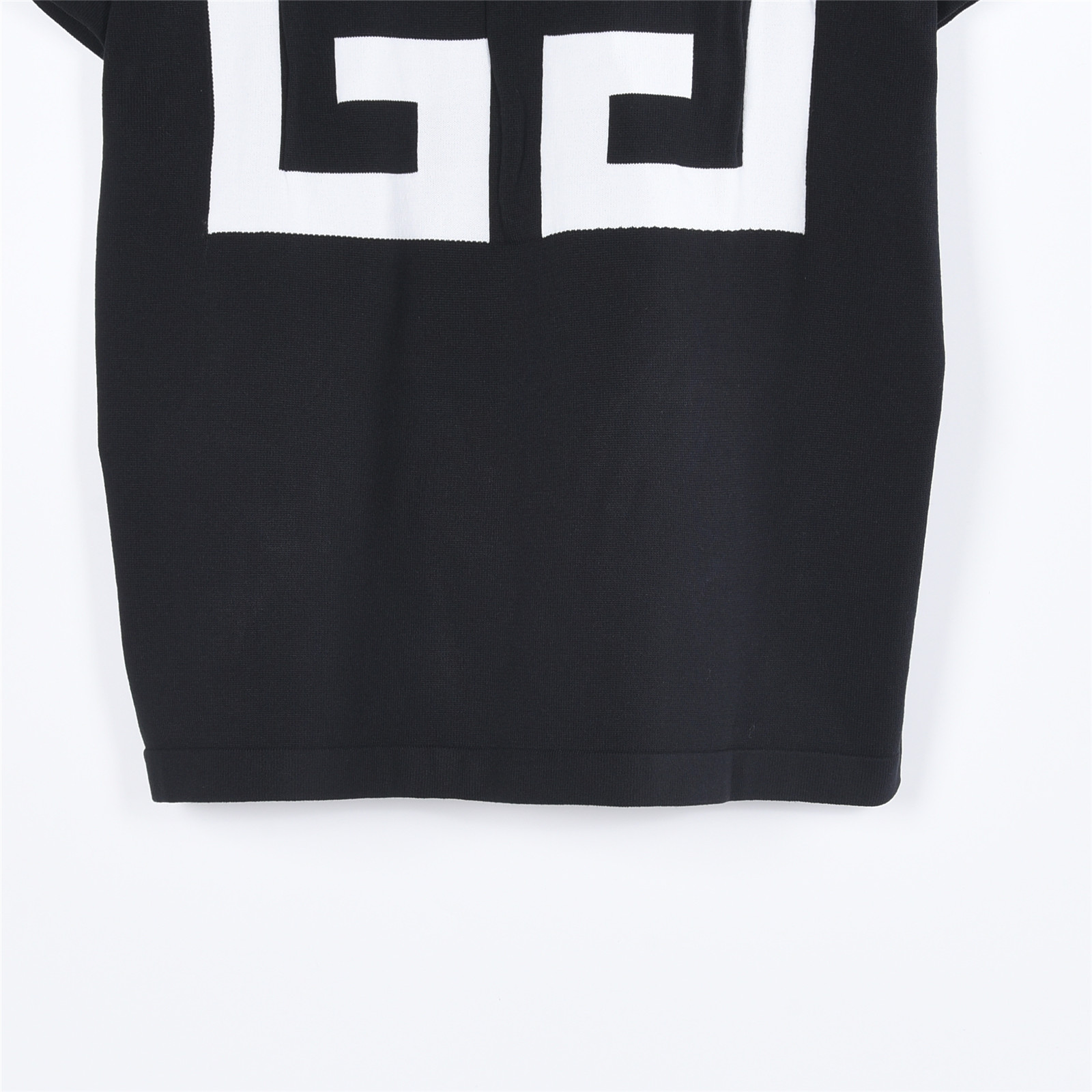 Givenchy纪梵希 字母logo宫格提花针织短袖T恤 黑色-Top High Quatity Cheap Sneakers Fashion Clothing Clothes Bags handbags Shoes of all Brand wholesale With The best Quality And Beautiful Price from China Factory Chinese suppliers wholesaler seller Givenchy纪梵希 字母logo宫格提花针织短袖T恤 黑色