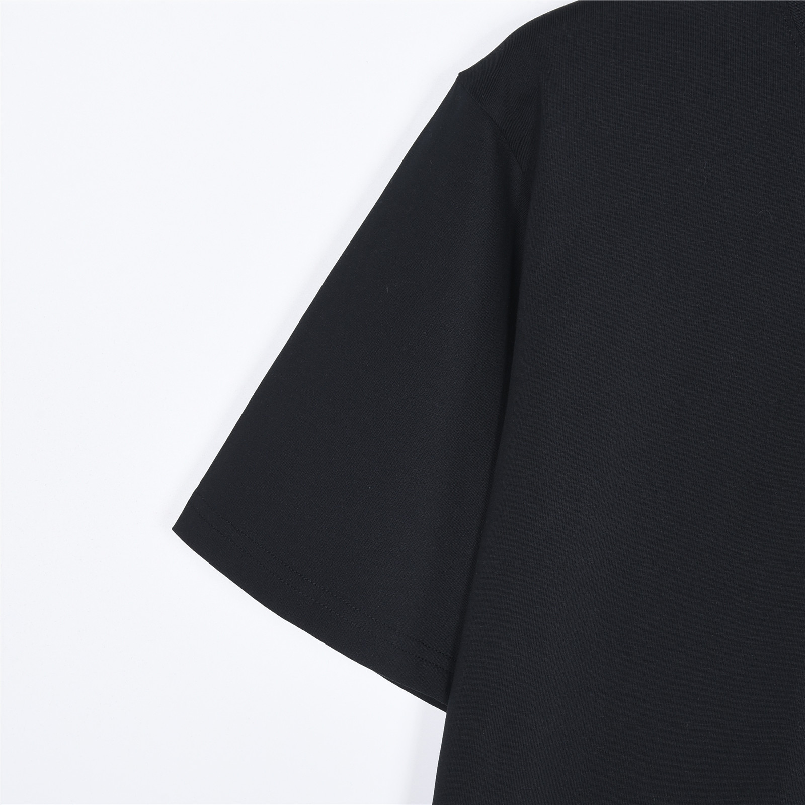 Fendi芬迪 简约FF立体刺绣短袖T恤-Top High Quatity Cheap Sneakers Fashion Clothing Clothes Bags handbags Shoes of all Brand wholesale With The best Quality And Beautiful Price from China Factory Chinese suppliers wholesaler seller Fendi芬迪 简约FF立体刺绣短袖T恤