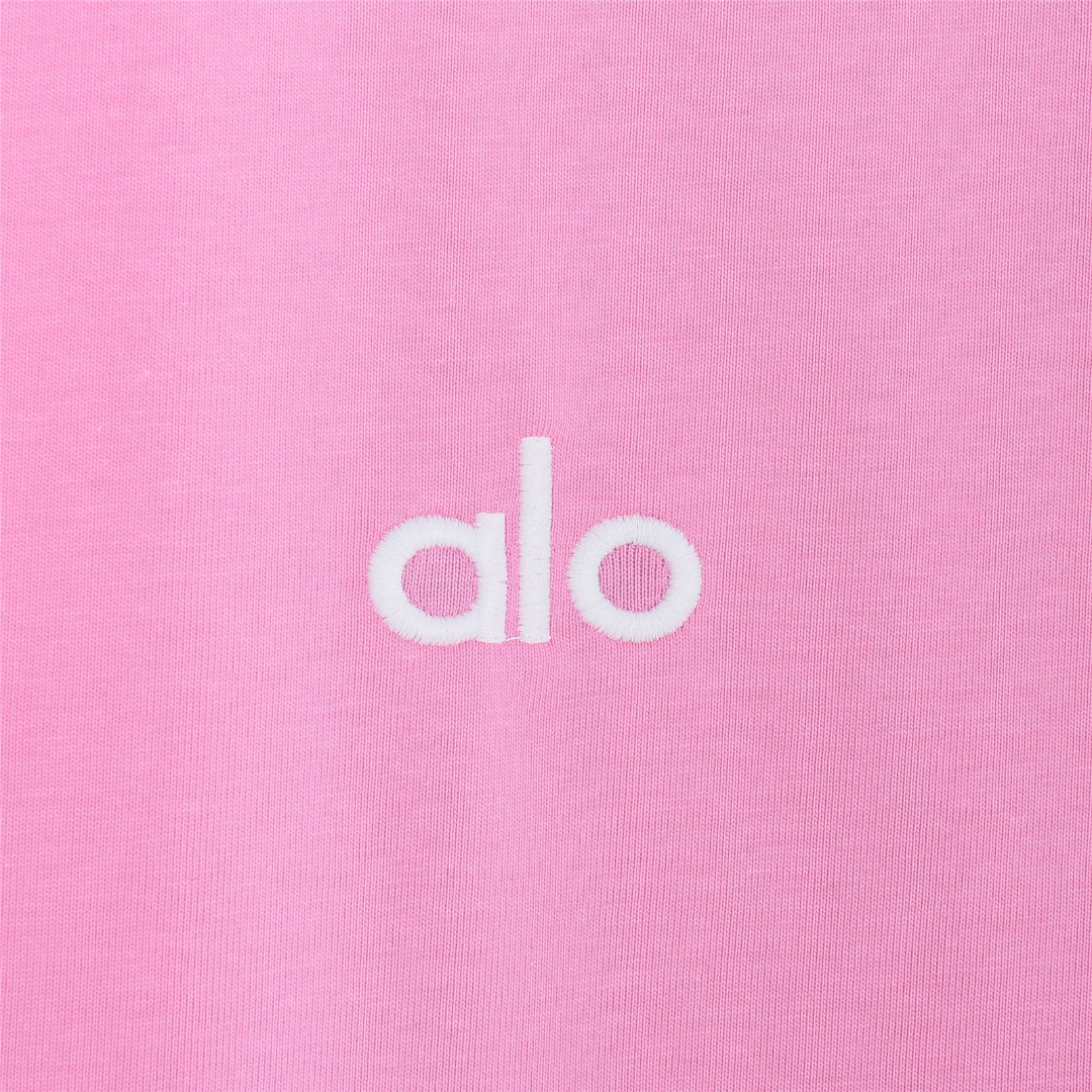 ALO 背后logo刺绣短袖T恤 胸前品牌logo采用刺绣工艺 黑色 白色 蓝色 粉色-莆田鞋,莆田鞋货源,高仿鞋,高仿鞋货源,安福档口,莆田高仿鞋,莆田鞋批发,高仿鞋批发,莆田高仿运动鞋,高仿运动鞋,莆田运动鞋 ALO 背后logo刺绣短袖T恤 胸前品牌logo采用刺绣工艺 黑色 白色 蓝色 粉色