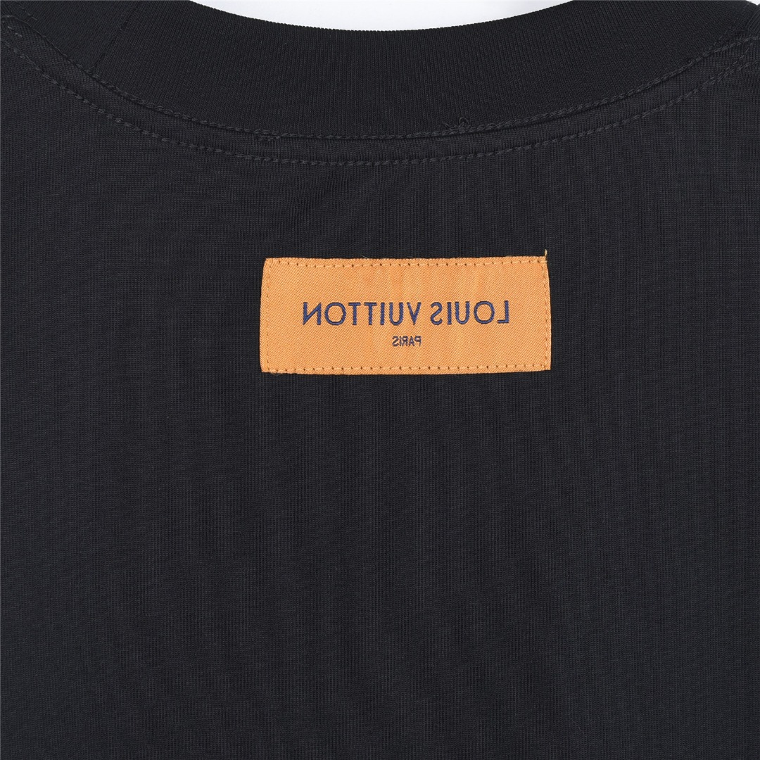 Louis Vuitton路易威登 炫彩logo刺绣圆领短袖T恤-Top High Quatity Cheap Sneakers Fashion Clothing Clothes Bags handbags Shoes of all Brand wholesale With The best Quality And Beautiful Price from China Factory Chinese suppliers wholesaler seller Louis Vuitton路易威登 炫彩logo刺绣圆领短袖T恤