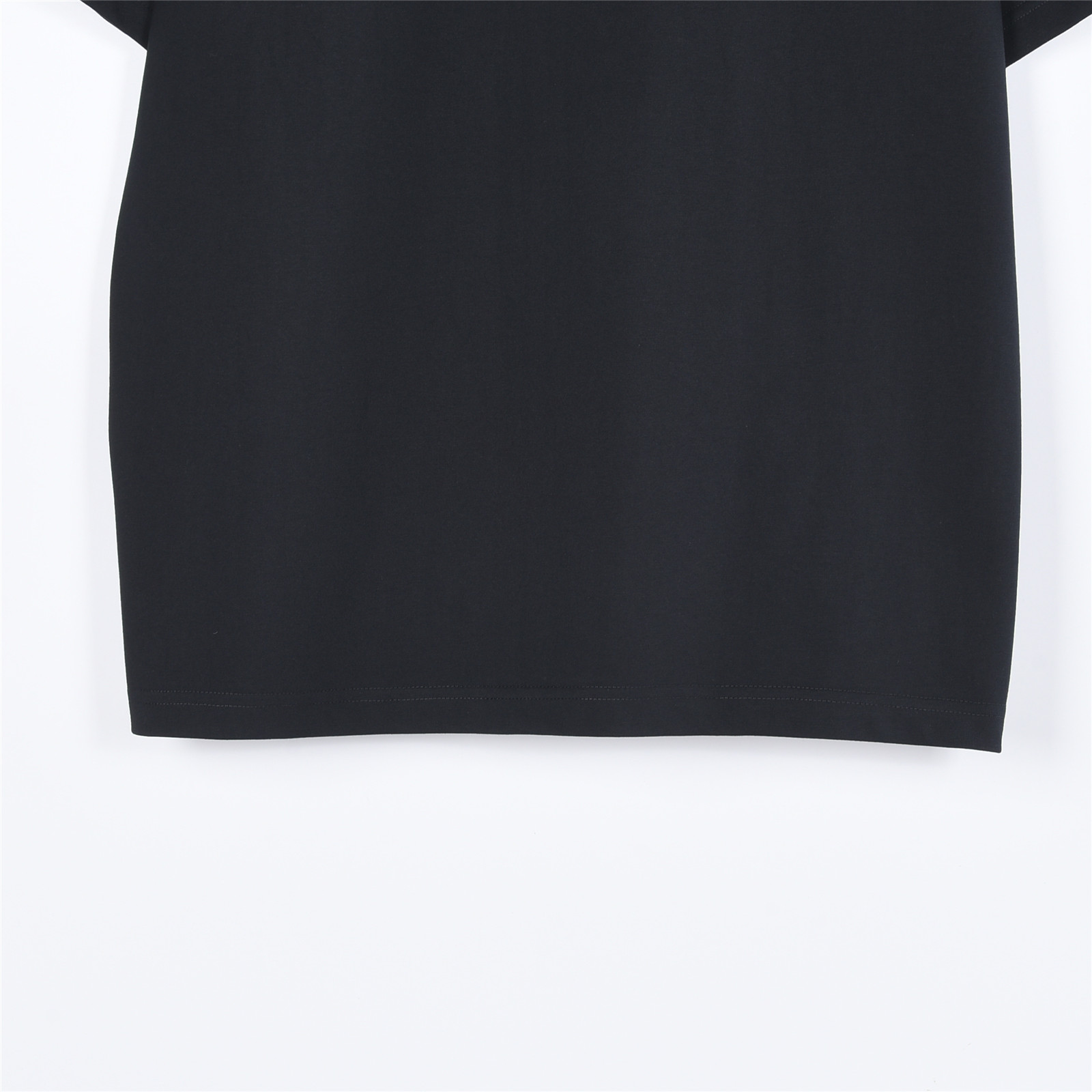 Louis Vuitton路易威登 炫彩logo刺绣圆领短袖T恤-Top High Quatity Cheap Sneakers Fashion Clothing Clothes Bags handbags Shoes of all Brand wholesale With The best Quality And Beautiful Price from China Factory Chinese suppliers wholesaler seller Louis Vuitton路易威登 炫彩logo刺绣圆领短袖T恤