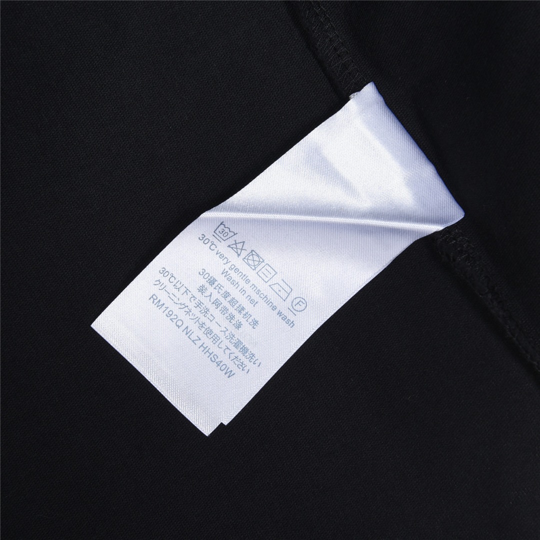 Louis Vuitton路易威登 破坏牛仔贴布刺绣圆领短袖T恤 黑色 白色-Top High Quatity Cheap Sneakers Fashion Clothing Clothes Bags handbags Shoes of all Brand wholesale With The best Quality And Beautiful Price from China Factory Chinese suppliers wholesaler seller Louis Vuitton路易威登 破坏牛仔贴布刺绣圆领短袖T恤 黑色 白色