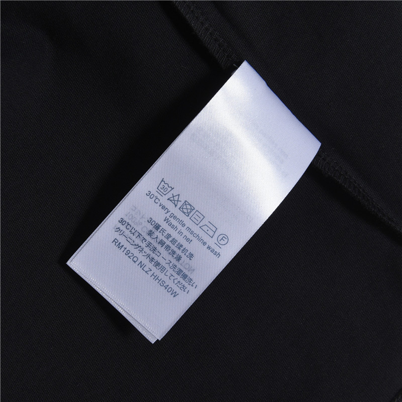 Louis Vuitton路易威登 花卉草签刺绣圆领短袖T恤-Chinese UA Cheap High Quatity Brand Clothes Bags handbags Sneakers wholesale wholesaler seller from China Factory suppliers Fashion Clothing Shoes best Quality Beautiful Price Louis Vuitton路易威登 花卉草签刺绣圆领短袖T恤