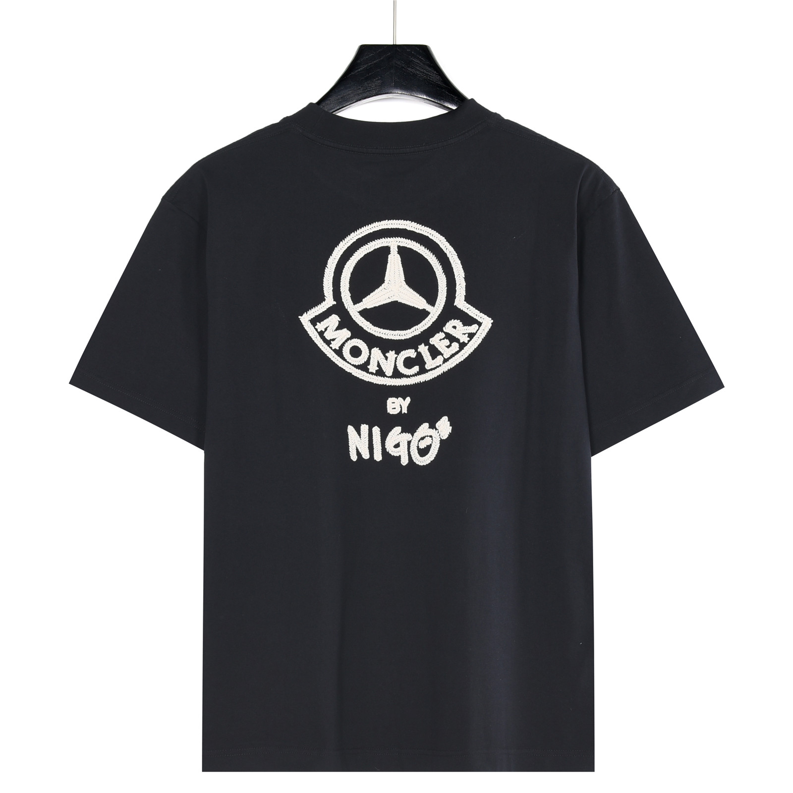MONCLER/蒙口 NIGO联名刺绣圆领短袖T恤 MONCLER/蒙口 NIGO联名刺绣圆领短袖T恤