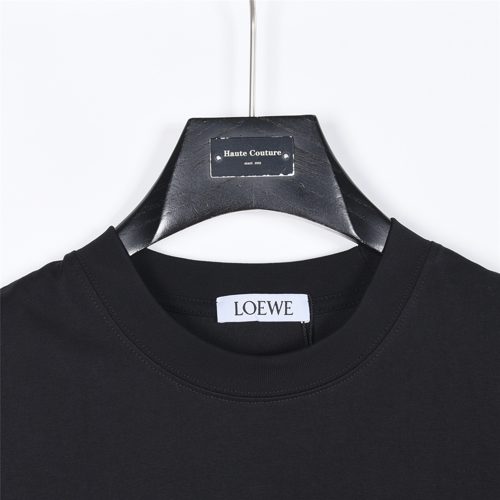 Loewe/罗意威 花卉刺绣短袖T恤 黑色 白色-Chinese UA Cheap High Quatity Brand Clothes Bags handbags Sneakers wholesale wholesaler seller from China Factory suppliers Fashion Clothing Shoes best Quality Beautiful Price Loewe/罗意威 花卉刺绣短袖T恤 黑色 白色