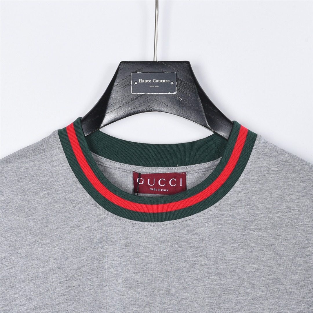 Gucci/古驰 红绿撞色罗纹边字母刺绣短袖T恤 白色 黑色 花灰-莆田鞋,莆田鞋货源,高仿鞋,高仿鞋货源,安福档口,莆田高仿鞋,莆田鞋批发,高仿鞋批发,莆田高仿运动鞋,高仿运动鞋,莆田运动鞋 Gucci/古驰 红绿撞色罗纹边字母刺绣短袖T恤 白色 黑色 花灰