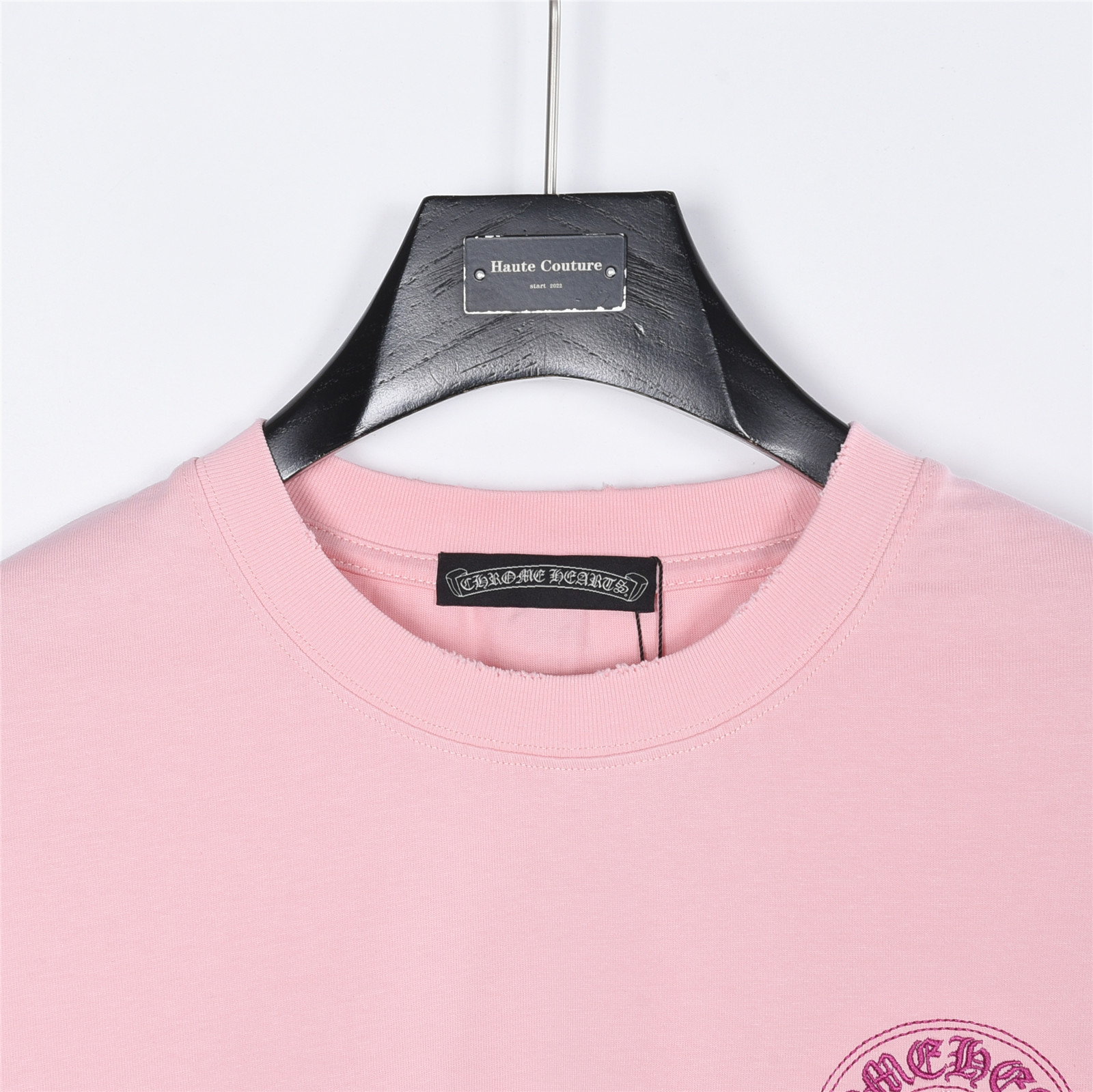 ChromeHearts/克罗心 马蹄十字架烧花贴布刺绣破洞短袖T恤-Top High Quatity Cheap Sneakers Fashion Clothing Clothes Bags handbags Shoes of all Brand wholesale With The best Quality And Beautiful Price from China Factory Chinese suppliers wholesaler seller ChromeHearts/克罗心 马蹄十字架烧花贴布刺绣破洞短袖T恤