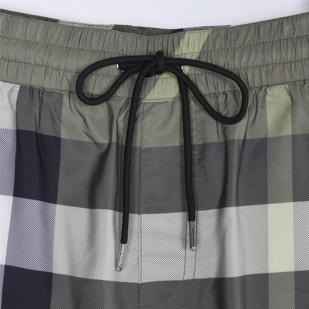 Burberry/巴宝莉 格纹抽绳网眼内衬沙滩短裤